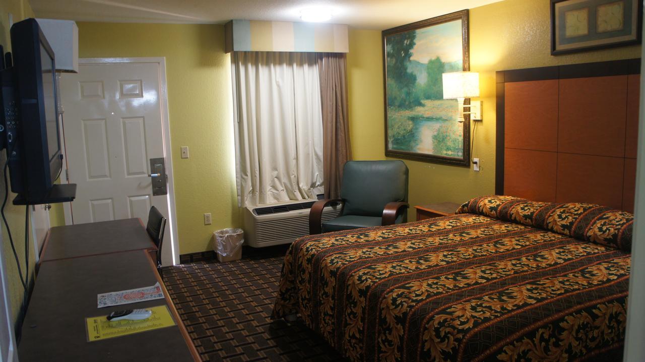 Regency Inn Taylor Exteriör bild